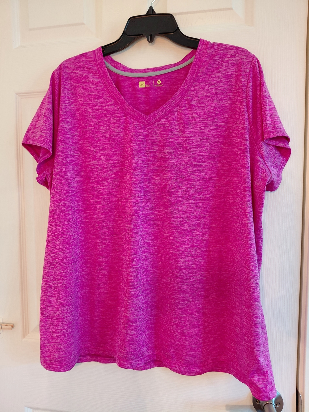 Xersion Space Dye Fuscia V-neck Athletic Top Size 2X